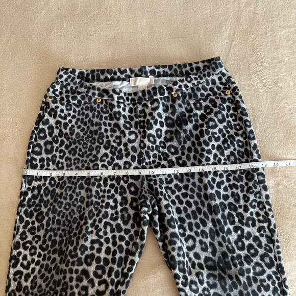 Michael Kors Animal Print Leggings - Size M - Picture 9 of 14